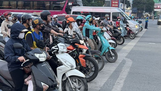 Hà Nội: Đổi xe để sống xanh, cần đồng hành cùng người nghèo