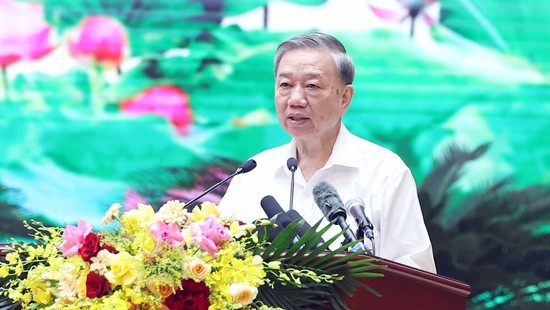 Tổng Bí thư Tô Lâm: Phát huy truyền thống cha ông, tiếp tục nỗ lực phấn đấu đạt những kỳ tích trong tương lai