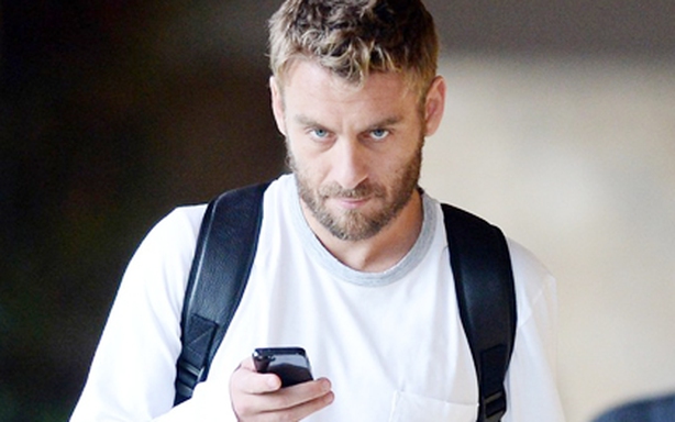 Chuyện gia đình Daniele De Rossi: Bi kịch mafia và niềm tự hào Roma