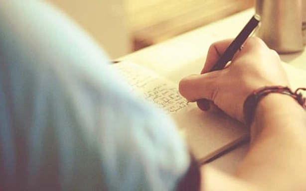 Chữ và nghĩa: Thú vị như chuyện bút danh