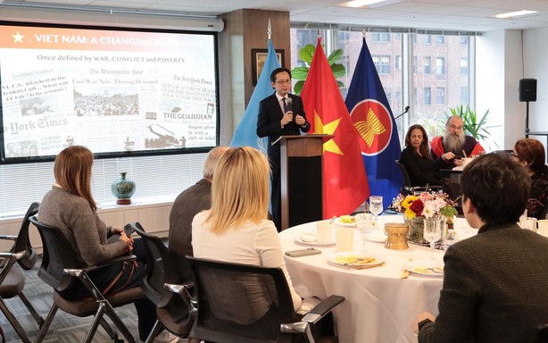 Đại hội Đảng toàn quốc lần thứ XIV: Phái đoàn Việt Nam tại LHQ gặp gỡ và thông tin tới báo chí quốc tế