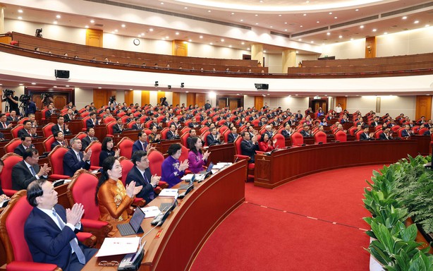 Thông cáo báo chí về ngày làm việc thứ ba Hội nghị lần thứ tư Ban Chấp hành Trung ương Đảng khoá XIV