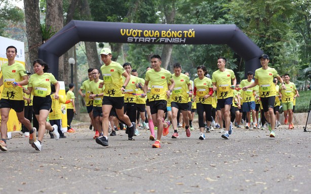 Lan tỏa nghị lực sống từ những bước chạy đồng hành