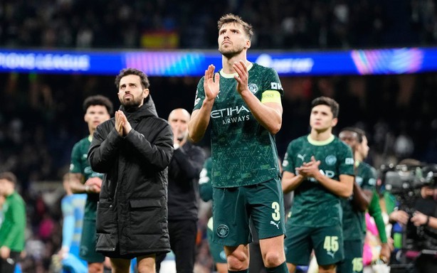 Lượt đi vòng 1/8 Champions League: Man City thua thì có gì lạ?!