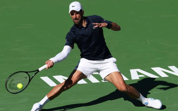 Djokovic dừng bước trước nhà đương kim vô địch ở vòng 4 Indian Wells