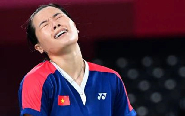 Thua ngược tay vợt hạng 9 thế giới, Thùy Linh chia tay giải cầu lông Thụy Sĩ mở rộng 2026