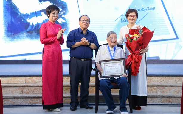 Khởi động Giải thưởng Thiếu nhi Dế Mèn lần 7 - 2026