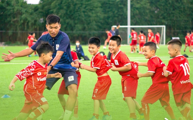 Nghị quyết 72 - Nâng tầm người Việt