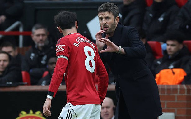 Carrick đã làm gì để giúp Bruno Fernandes thăng hoa ở MU?