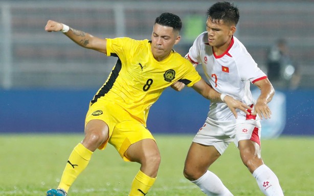 Malaysia thua 0-2, HLV Tan Cheng Hoe vẫn tin vào cuộc lội ngược dòng