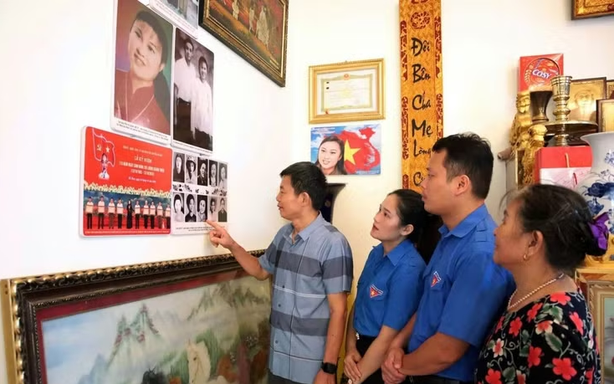 10 nữ dân quân Lam Hạ - Khúc tráng ca còn mãi