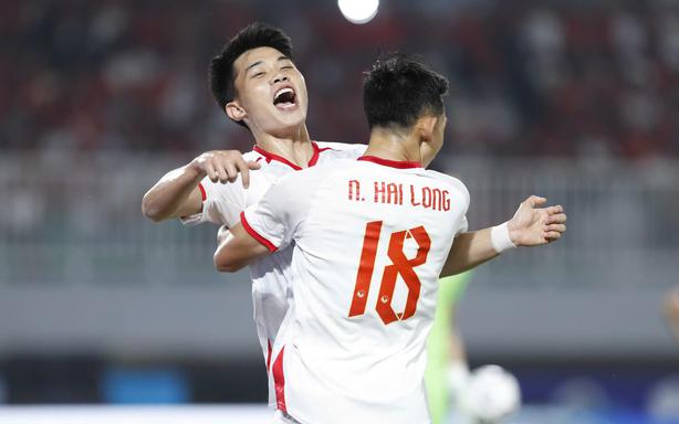 ĐT Việt Nam vs Campuchia: Chiếm ngôi đầu bảng vào bán kết (20h00 ngày 7/8, FPT Play trực tiếp)
