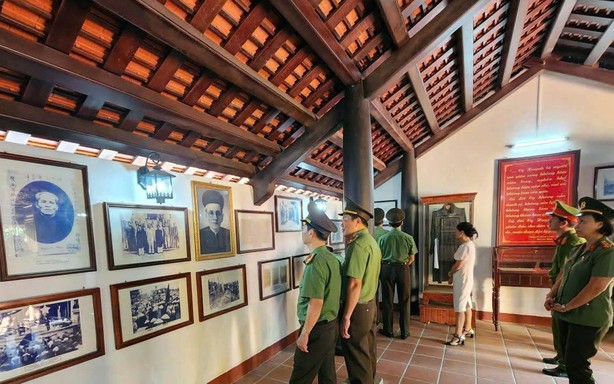 Tổ chức chuỗi hoạt động kỷ niệm 150 năm ngày sinh cụ Huỳnh Thúc Kháng