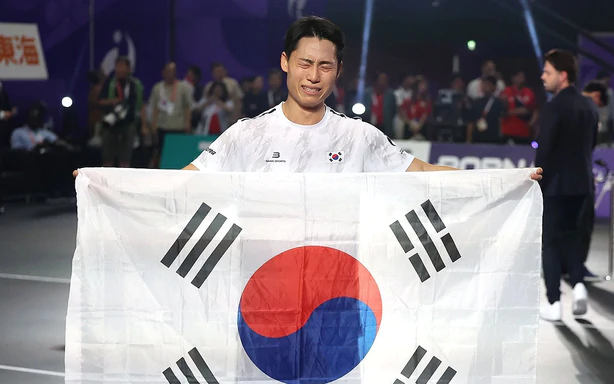 Nghỉ việc để dự ASIAD 2026, VĐV Hàn Quốc bật khóc sau tấm HCV lịch sử