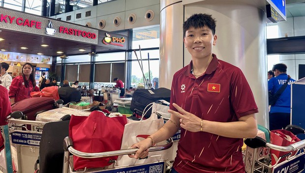 Đội tuyển Việt Nam hừng hực khí thế, lên đường săn vé World Cup