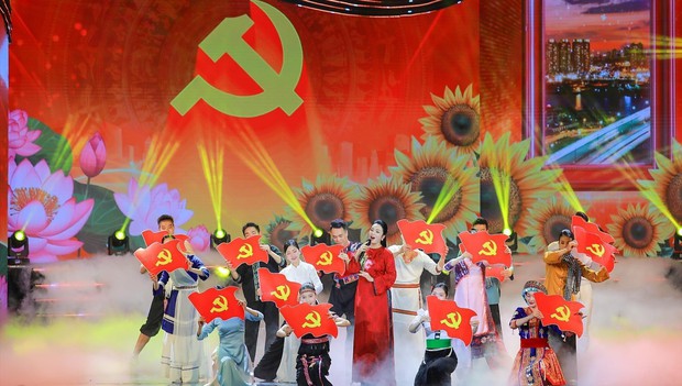 Hà Nội rộn ràng chuỗi biểu diễn nghệ thuật chào mừng các ngày lễ lớn tháng 4 và tháng 5