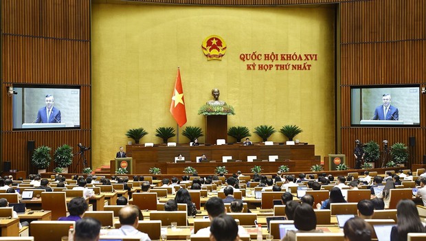 Quốc hội xem xét ngưỡng doanh thu chịu thuế với hộ kinh doanh