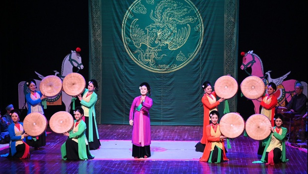 'Đầu tư cho đội ngũ kế cận cho sân khấu rất quan trọng!