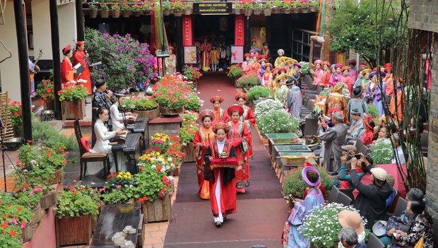 Phát triển du lịch và kinh tế sáng tạo từ nguồn lực văn hóa di sản