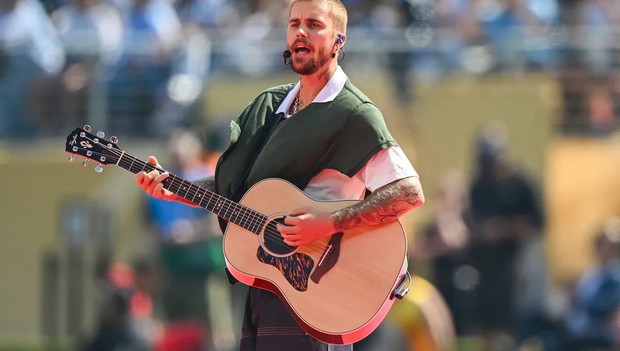 "Everything Hallelujah" của Justin Bieber: Biết ơn mọi điều trong cuộc sống