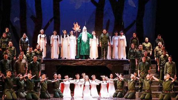 "Lá đỏ" - câu chuyện Trường Sơn được kể bằng opera
