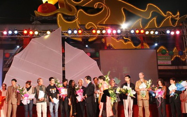 Tối 21/11, trao giải cuộc thi "Cầu Rồng kể chuyện ngàn năm"