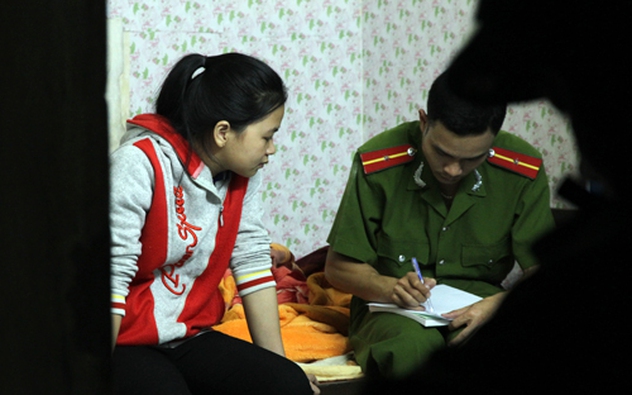 Bắt tên cướp laptop, uy hiếp 4 con tin suốt 3 giờ