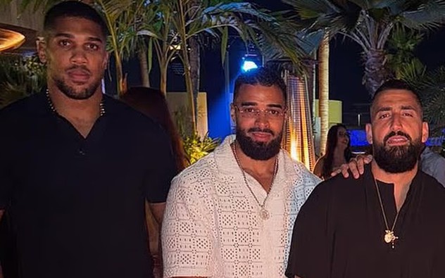 Anthony Joshua được xác nhận đã trong tình trạng ổn định