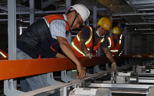 Xuyên Tết lắp đặt thiết bị tại nhà ga sân bay Long Thành