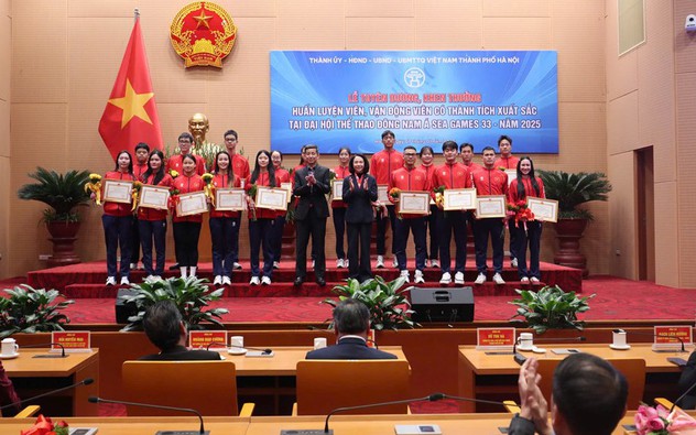 Hà Nội thưởng 3 tỷ đồng cho HLV, VĐV lập công tại SEA Games 33, đội U22 Việt Nam được trao 1 tỷ