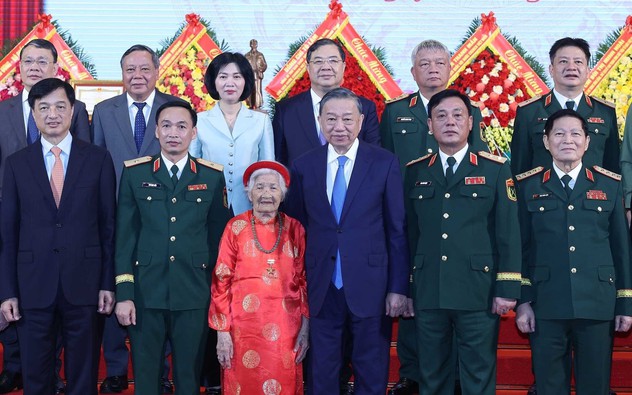 Tổng Bí thư, Chủ tịch nước Tô Lâm: Xây dựng Lực lượng vũ trang Thủ đô "tinh, gọn, mạnh" đáp ứng yêu cầu trong tình hình mới