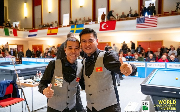 Hai cơ thủ Việt Nam xuất sắc vượt qua đội Đức, giành chức vô địch thế giới