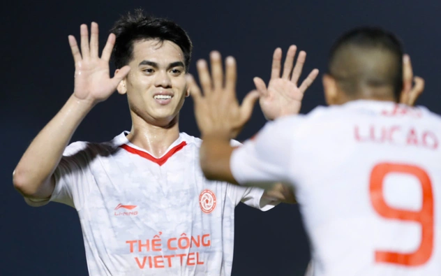 Những 'người hùng' U23 Việt Nam trở lại mặt đất