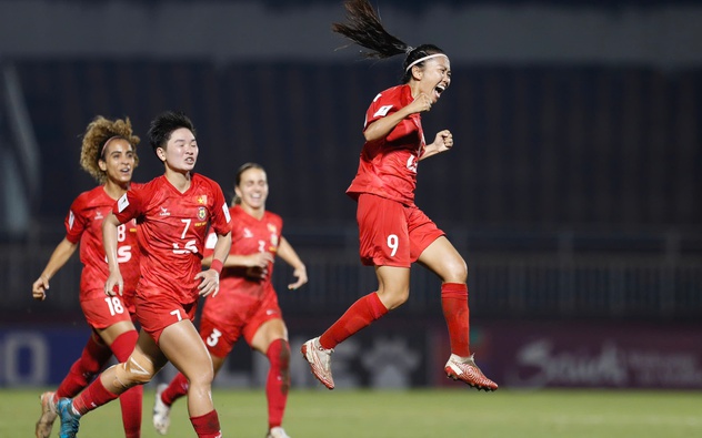 Huỳnh Như cùng CLB nữ TP.HCM chinh phục đấu trường châu Á