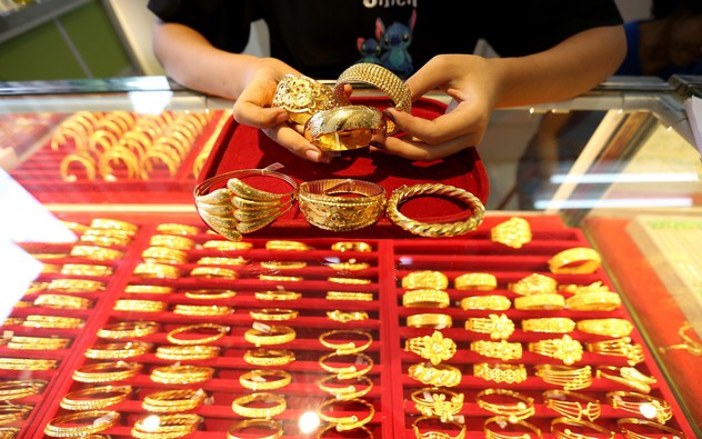 Giá vàng tuần từ 2-7/3: Trồi sụt theo căng thẳng Trung Đông và biến động đồng USD