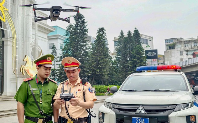 Hà Nội sử dụng thiết bị chuyên dụng hỗ trợ phát hiện và xử lý vi phạm giao thông
