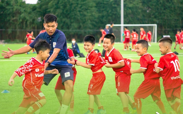 Nghị quyết 72 - Nâng tầm người Việt