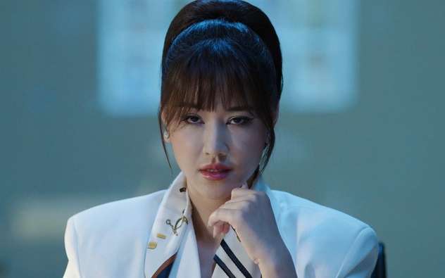 Hai vai "bà trùm" của Maya trên sóng VTV: Kể kỉ niệm bị lồi mắt vì stress khi đóng phim