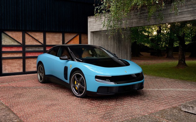 Ferrari ra mắt mẫu xe thuần điện đầu tiên