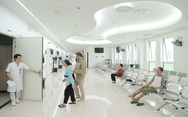 Hiện thực hóa mục tiêu xây dựng nền y tế hiện đại, lấy người dân làm trung tâm