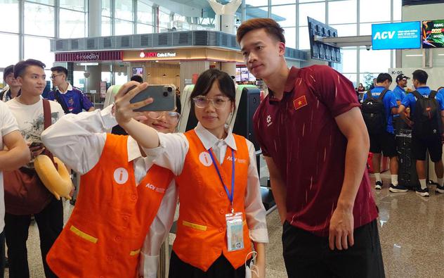 Đội tuyển Việt Nam chỉ có một buổi tập trước trận 'đại chiến' Indonesia