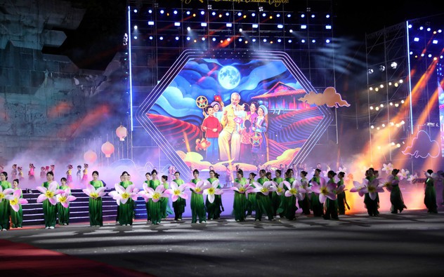 Giữ gìn "thương hiệu" Lễ hội Thành Tuyên