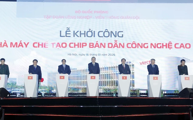 Tổng Bí thư và Thủ tướng dự Lễ khởi công Nhà máy chế tạo chip bán dẫn công nghệ cao
