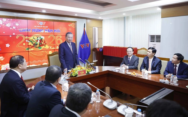 Tổng Bí thư Tô Lâm chúc tết cán bộ, phóng viên Đài Tiếng nói Việt Nam