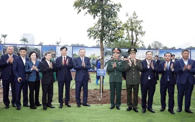 Tổng Bí thư Tô Lâm dự Lễ phát động “Tết trồng cây đời đời nhớ ơn Bác Hồ” tại Hà Nội