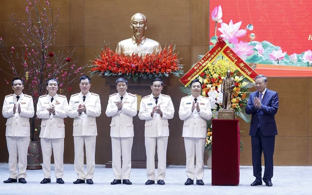 Tổng Bí thư thăm, chúc Tết Cục An ninh điều tra, Bộ Công an