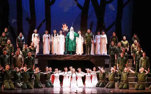 "Lá đỏ" - câu chuyện Trường Sơn được kể bằng opera