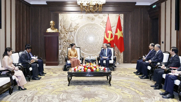 Tổng Bí thư Tô Lâm tiếp Đại sứ Vương quốc Campuchia