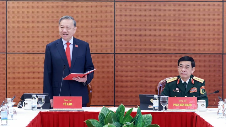 Đại hội XIV của Đảng: Đại biểu thảo luận các văn kiện Đại hội tại Đoàn