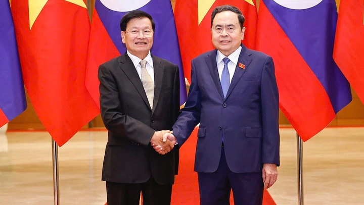 Chủ tịch Quốc hội Trần Thanh Mẫn hội kiến Tổng Bí thư, Chủ tịch nước Lào Thongloun Sisoulith